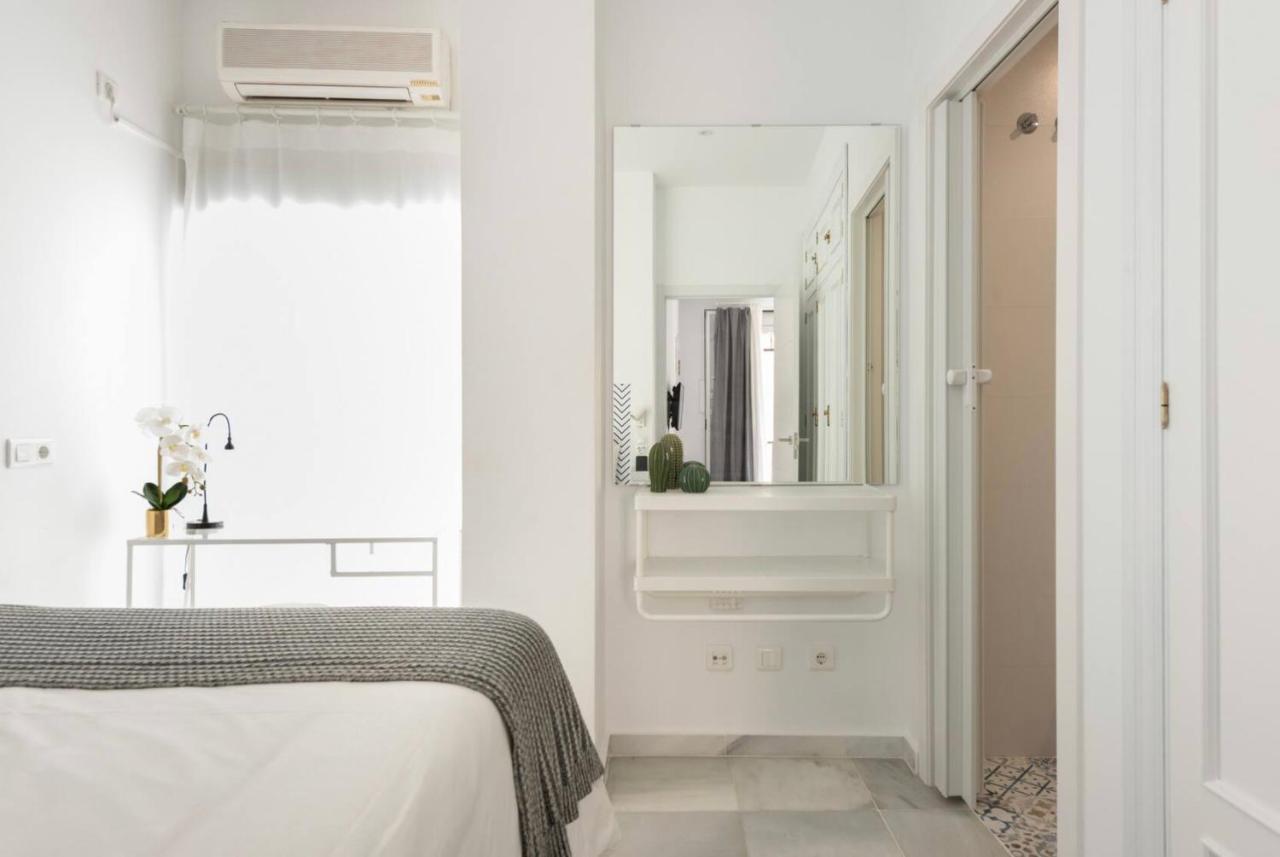 Malaga Centric Best Location And Comfort In Malaga Center Apartment Екстериор снимка